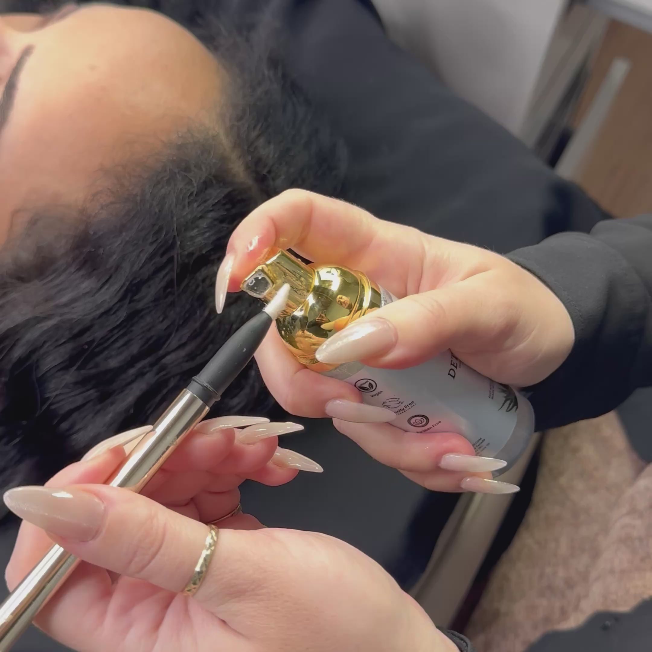 Detoxcil™ | Shampoing pour Cils et Sourcils |