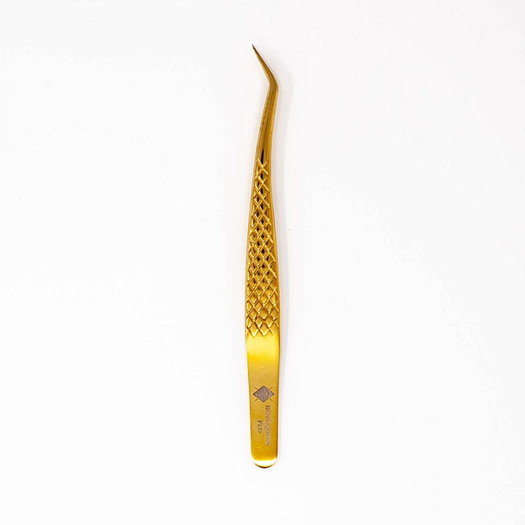 Pince Extensions de Cils V Tight Ultra-Précises en Or avec une Distance de 5 mm, idéales pour la Pose de Cils Méga Volume et Épilation des Sourcils